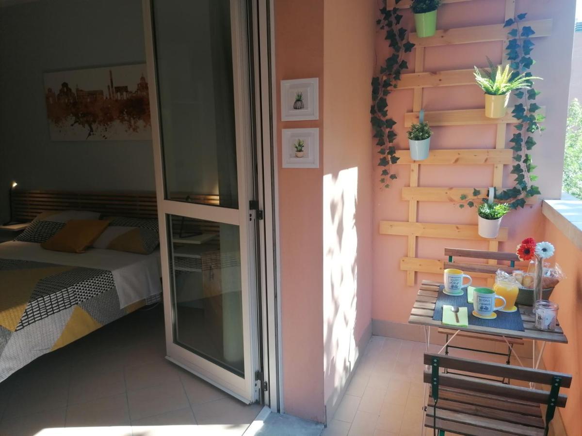 Area33 Guest House Болоня Екстериор снимка